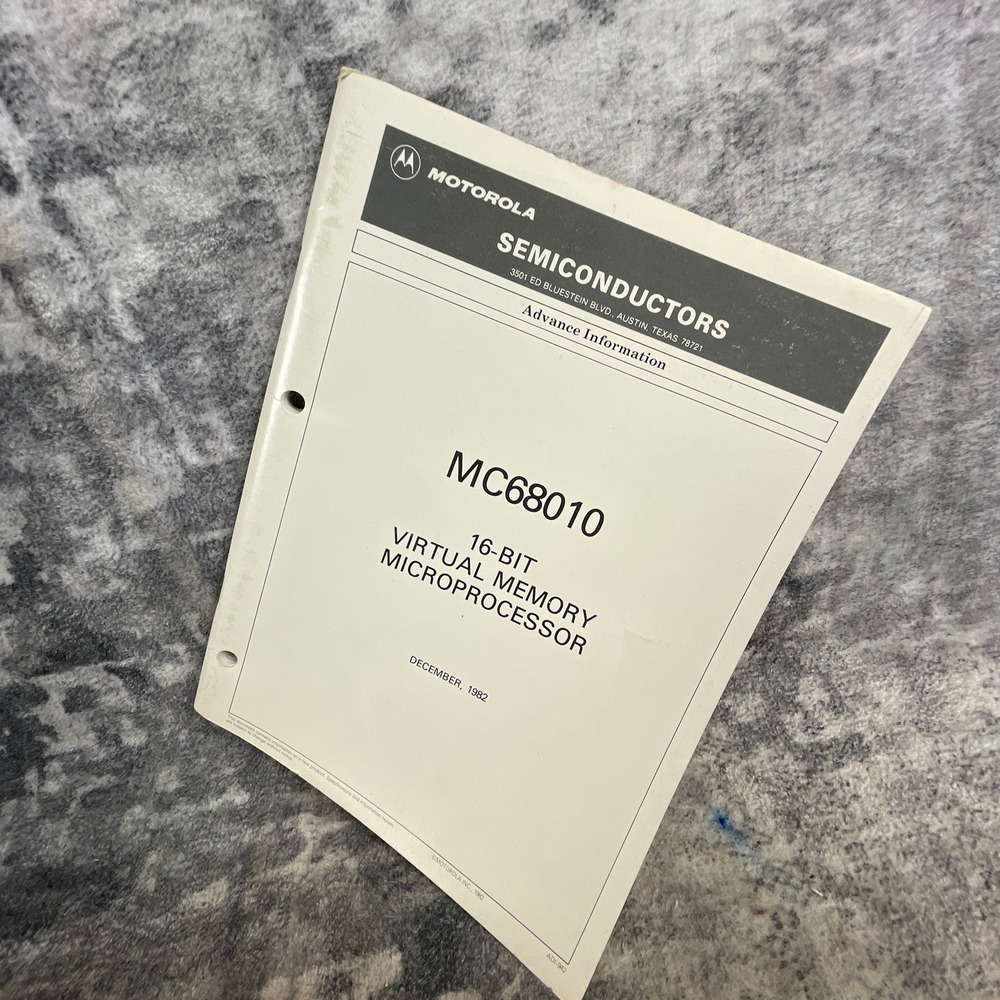 Motorola MC68010 16-Bit Virtual Memory Microprocessor Manual 1982 Retro‎ Tech